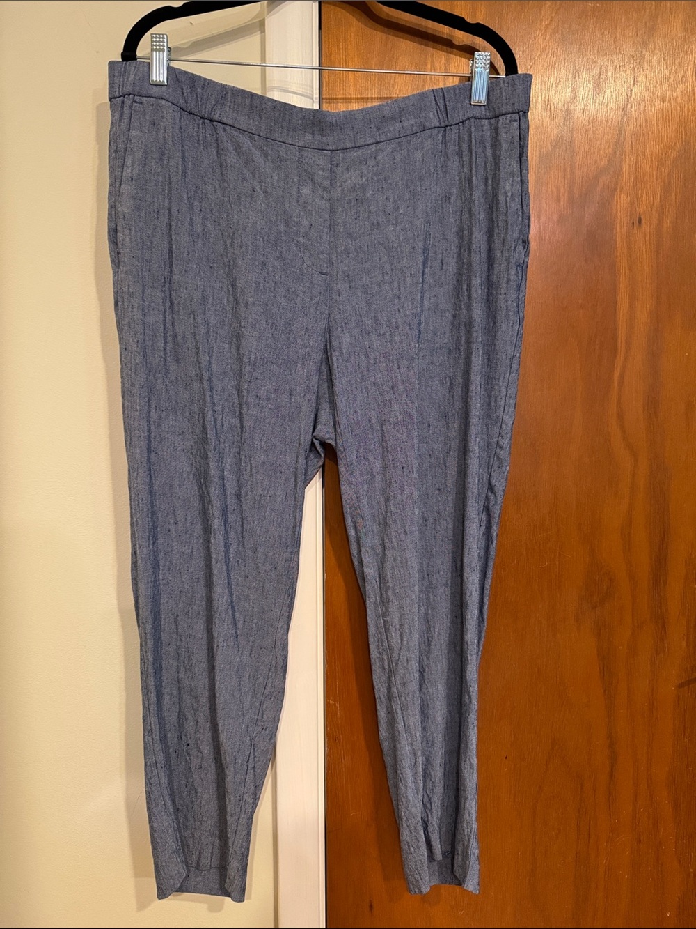 J Jill Light Chambray Linen Stretch Ankle Pants